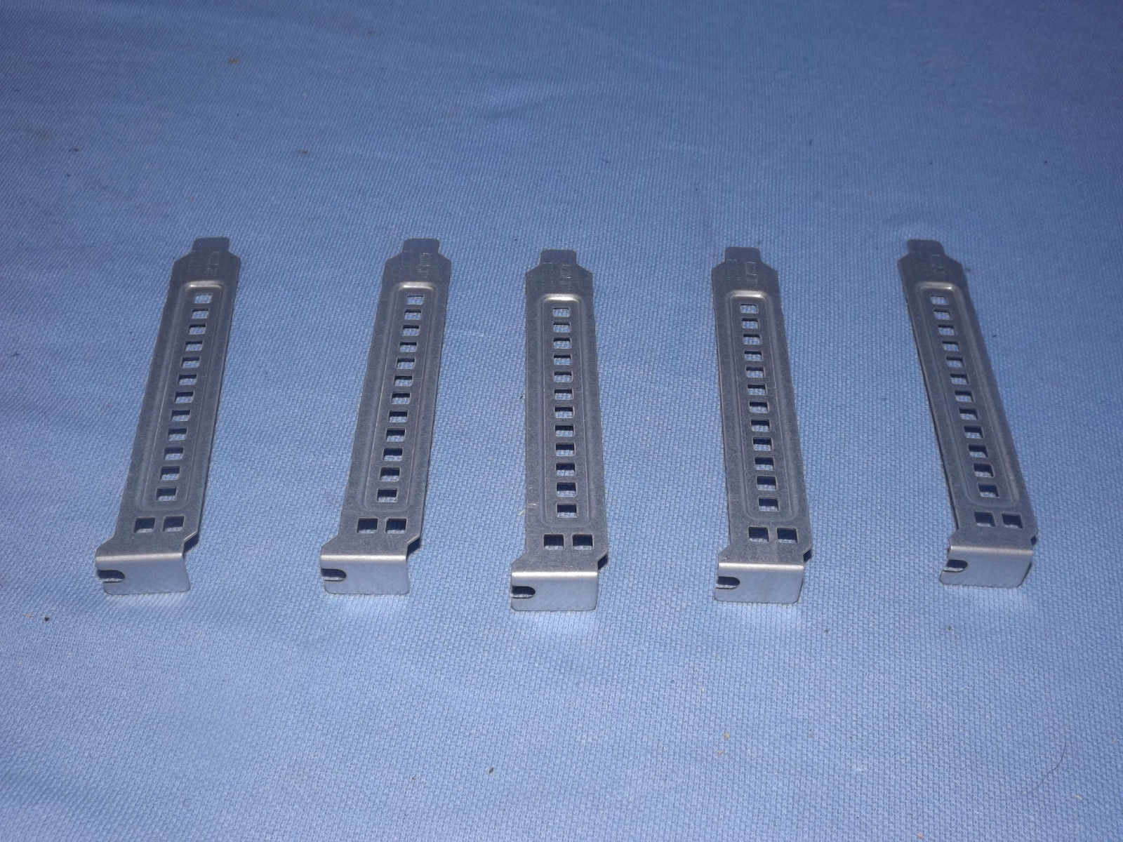 Computer case rear blank cover slot filler ventilated - Lot of 5! (A0376)