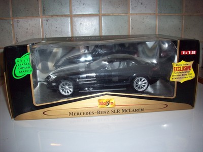 MERCEDES  McLAREN Sporty Light Racing  2003  NOIRE   1/18   MAISTO N°36653 neuve