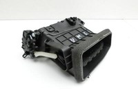 Hyundai I30 PD 17-19 Luftdusche Luftdüse Mitte Links Hyundai I30 PD 17-19 30.08.2018 gebraucht Vorschau 4
