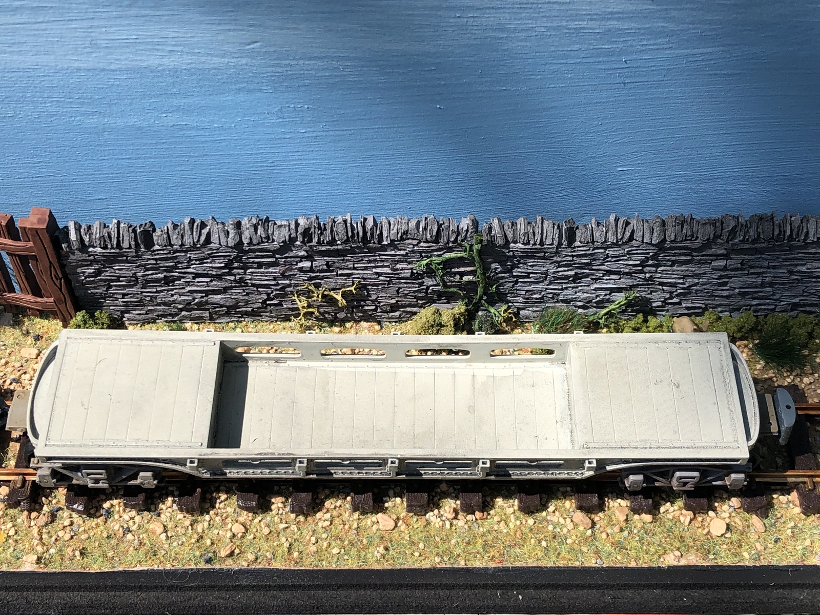 Gn15 Narrow Gauge Pechot wagon - comes with bogie wheels and NEM pockets - Picture 3 of 9