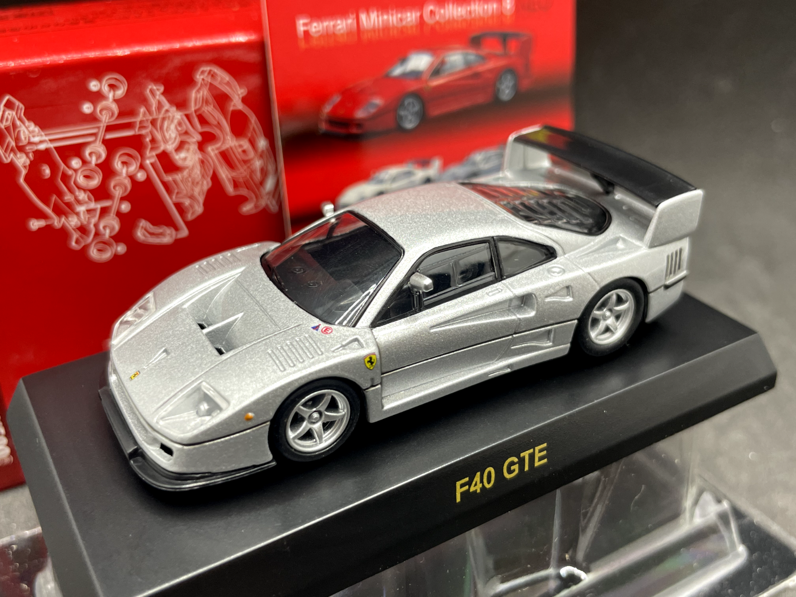 1/64 Kyosho Ferrari Collection8 neo F40 GTE Silver diecast 1/64 Kyosho Ferrari Collection8 neo F40 GTE Silver diecast