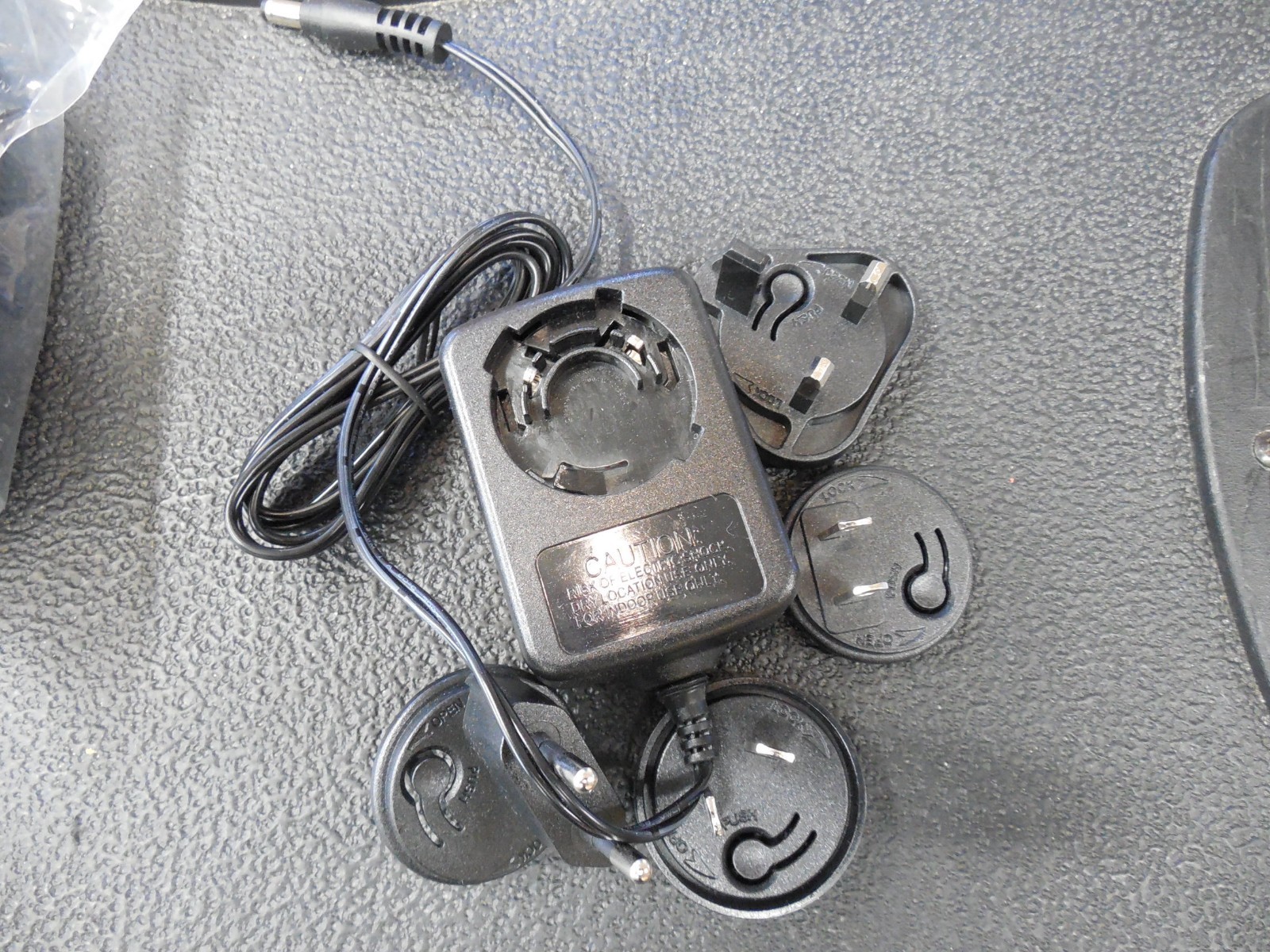Whites Metal Detector V3i VX3 International Battery Charger w/ Cradle/Stand NEW