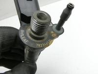 BMW F06 640d 12-18 3,0 230KW Injektor Einspritzdüse Zyl.4 BMW F06 640d 12-18 07.02.2018 7823461 13537823461... Vorschau 7