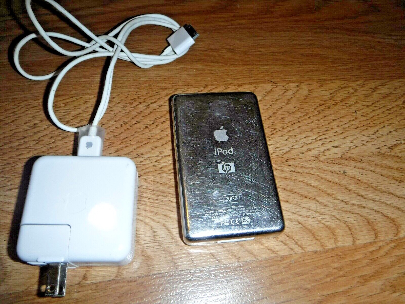 APPLE iPod Classic 4th Gen HPInvent 20GB PE435A MP102 NEW BATTERY Charger Bundle