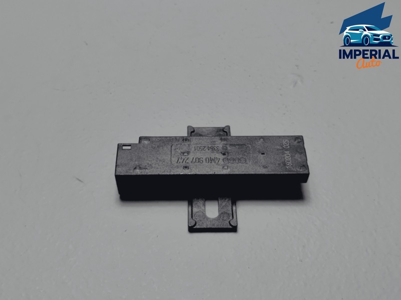 Used 2017- 2025 Audi Q7 Rear Left Or Right Keyless Entry Antenna Control Module OEM