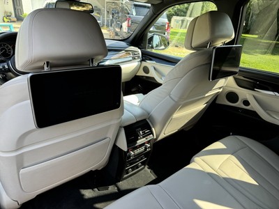image 11 of interior