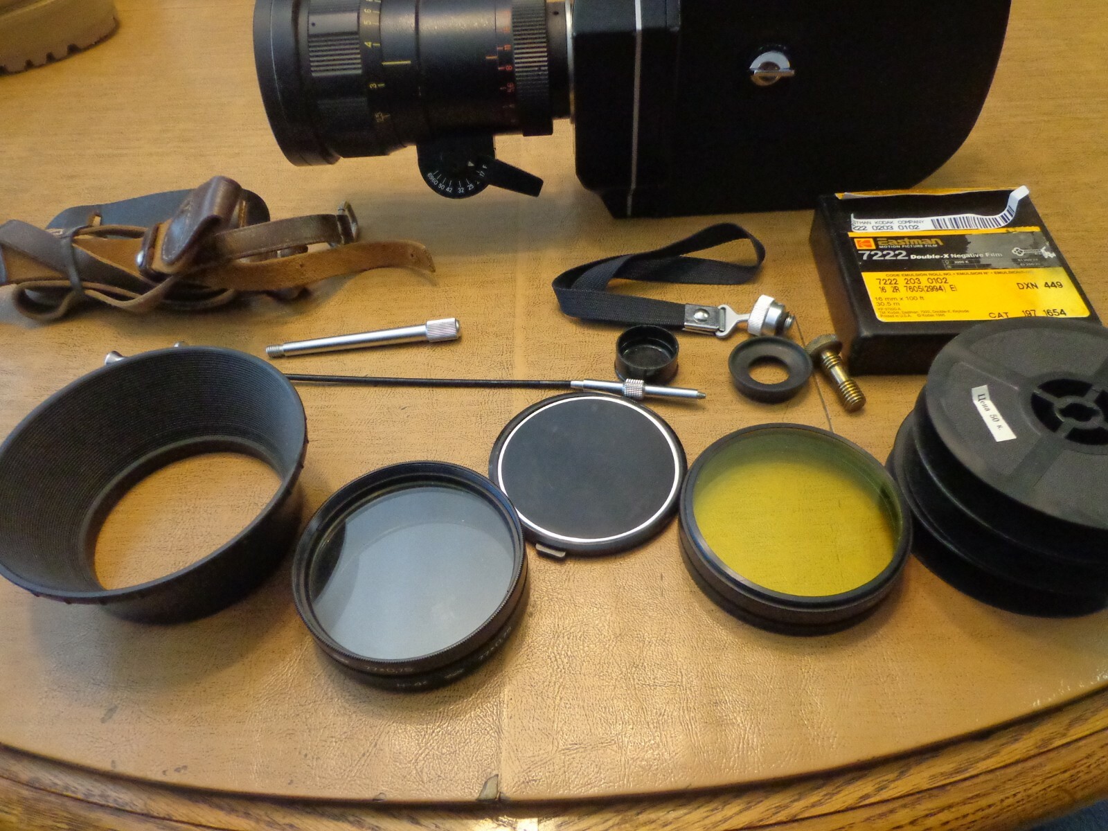 Vintage Kpachotopck-3 16MM SOVIET MOVIE CAMERA  BEHNT w/ many extra's