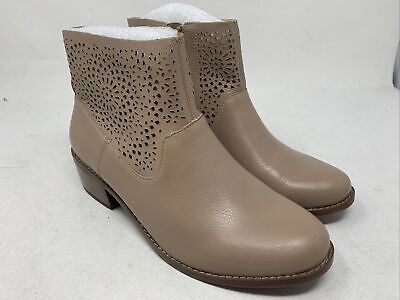 Vionic Women's Hope Luciana Perforated Detailed Ankle Booties Size 6.5 (c901)