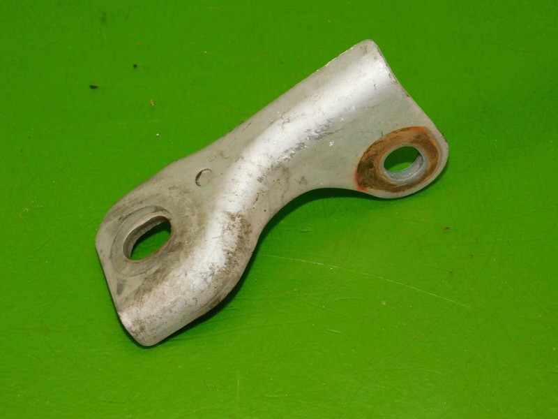 92-00 Civic del Sol OEM engine exhaust upper header mount bracket support