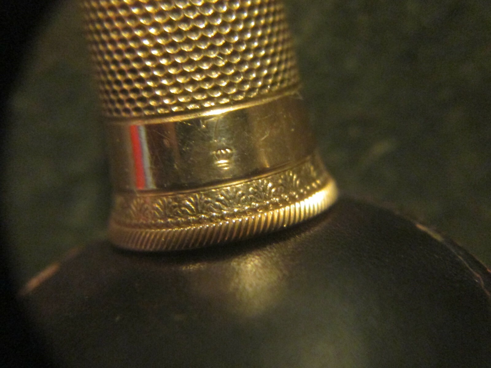 Vintage 14K Gold Thimble Size 7 Leather Case Monogrammed 3.1 Grams