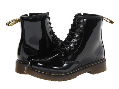 

Ботинки Delaney Junior 1460 Dr. Martens Kids Collection 1460 (Little Kid/Big Kid)
