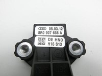 Audi A8 4H D4 09-17 Sensor für Bremspedal Audi A8 4H D4 09-17 25.04.2012 8R0907658A 8R0907658B gebraucht Vorschau 2