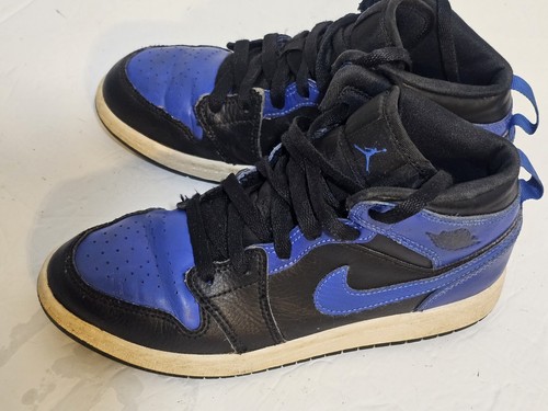 靴 NIKE AIR JORDAN MID BLACK/HYPER  Buy Air Jordan 1 Mid 'Black Hyper Royal' - 554724 068 | GOAT
