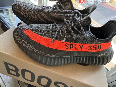 Size 8.5 - adidas Yeezy Boost 350 V2 Low Carbon Beluga