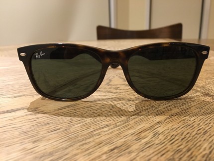 ray ban wayfarer sunglasses gumtree ray ban wayfarer sunglasses gumtree