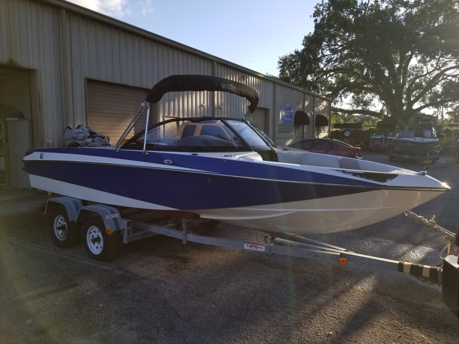 2013 Malibu Response Txi premium waterski and wakeboard boat