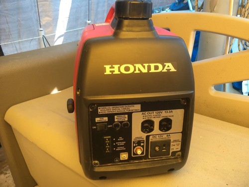 Honda EU2000i 2000 Watt 3.5 HP Generator