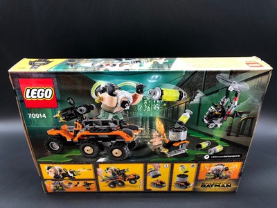 Lego The Batman Movie Bane Toxic Truck Attack 70914 & FREE Batman Bluray Movie