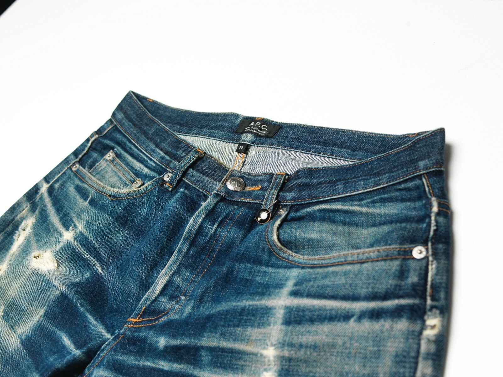 Джинсы Butler APC Holly Grail Jeans 