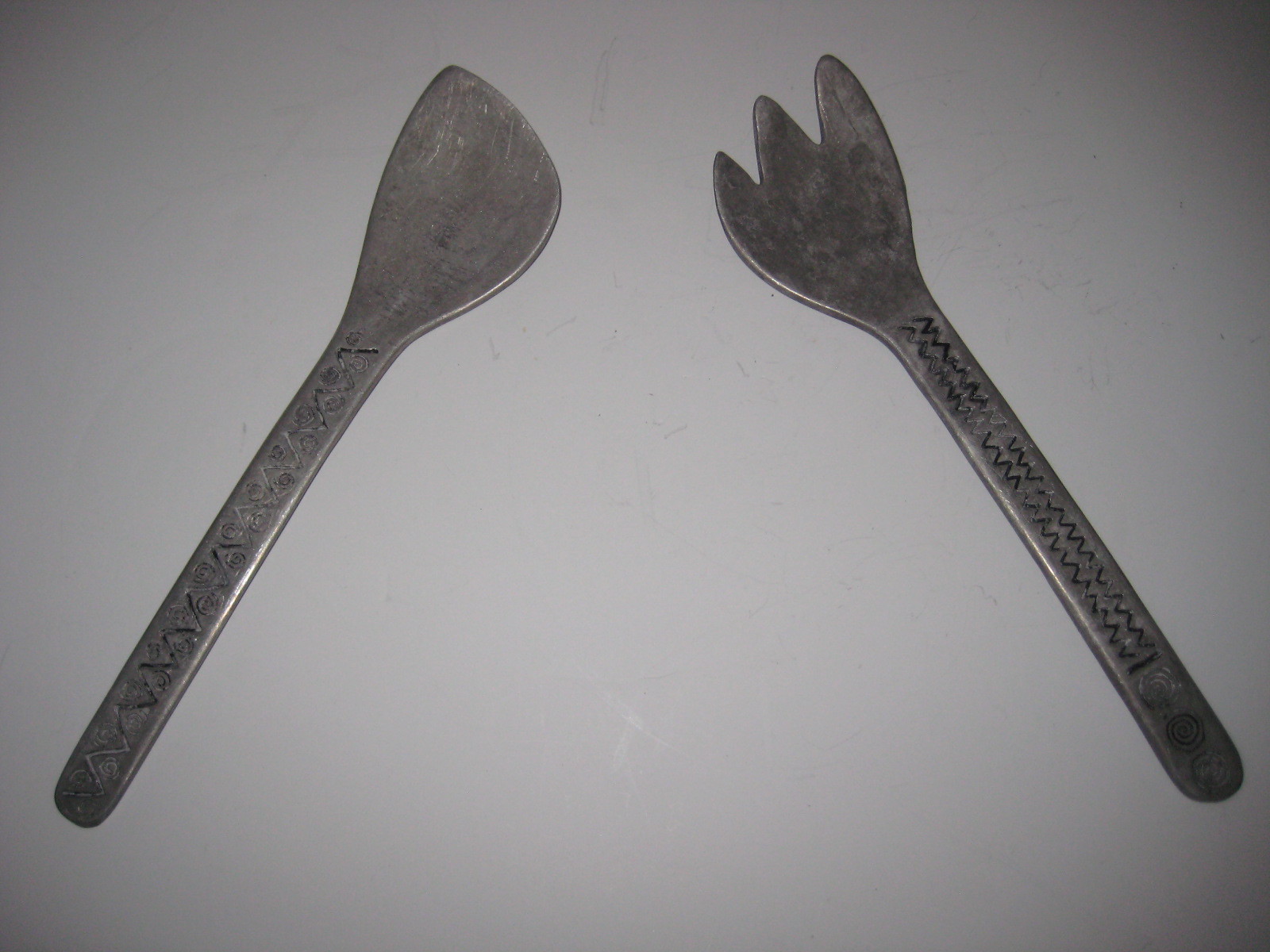 Wilton Armetale Reggae Pattern Serving Spoon & Fork 13
