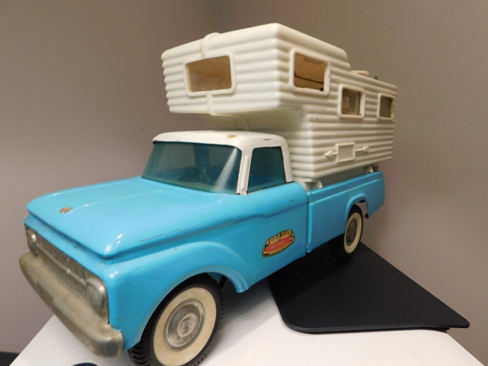NYLINT FORD 