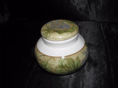 California Pantry Classic Ceramic Jar & Lid