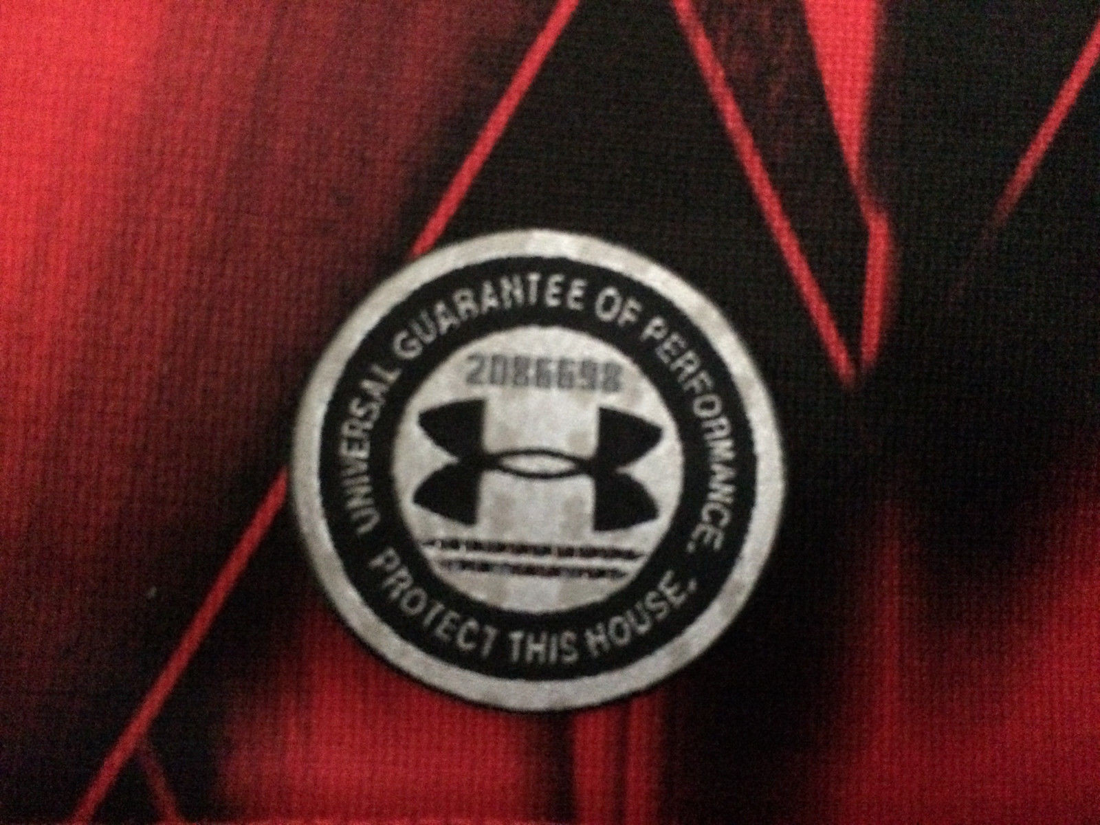 UNDER ARMOUR Wales WRU Welsh Rugby Union Jersey Mens Small Red Black NWT $88.00