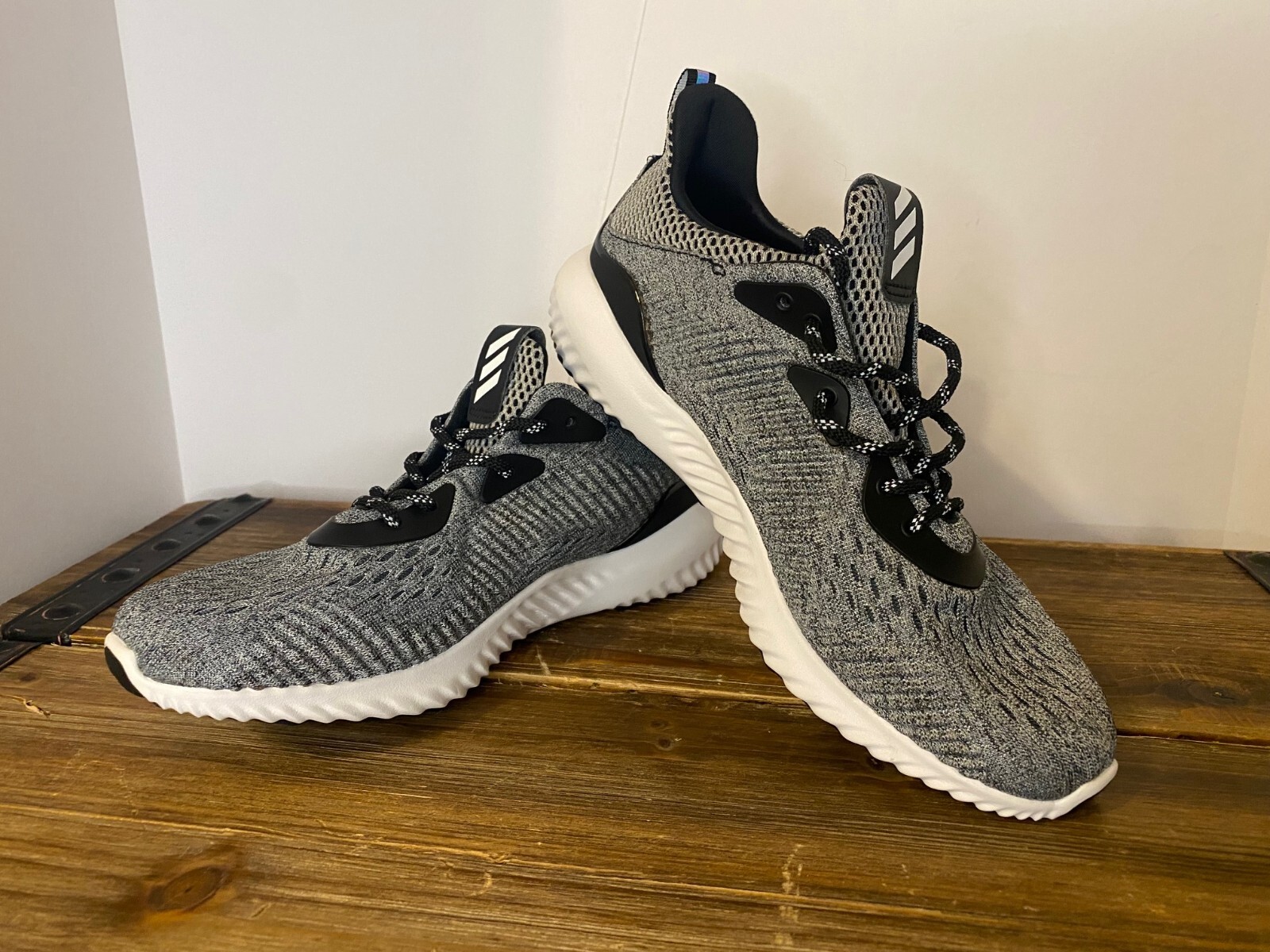 Adidas AlphaBounce CLU 600001 Men's Running Shoes Size 7.5