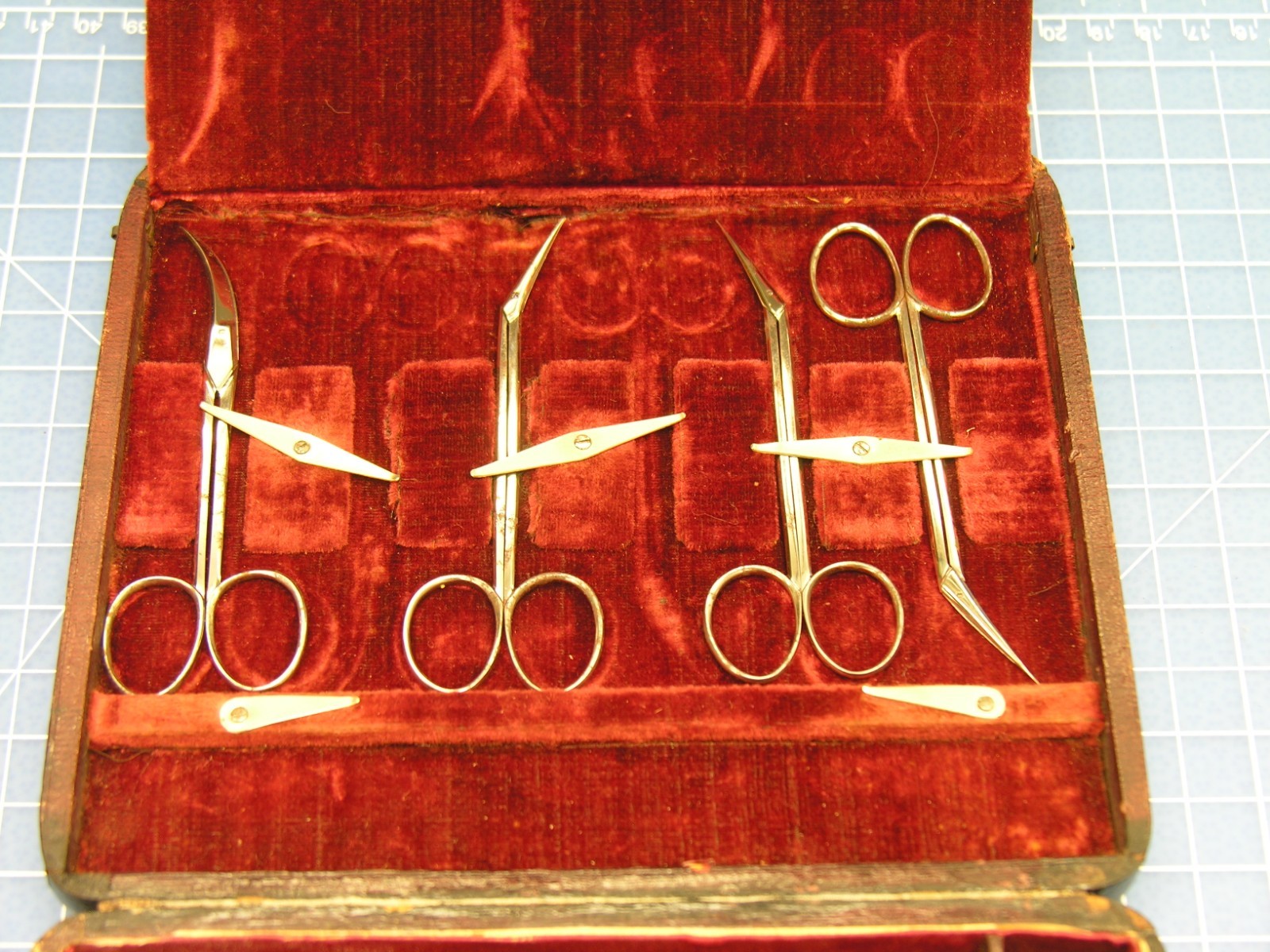 ~ A 19th c Cased 3-Tier Ophthalmic Surgical Set by Weiss, Larger than Typical ~