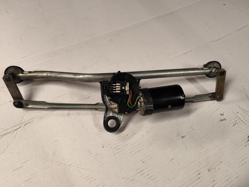Moteur Essuie Glace Avant Bmw E46 Berline 320d 136cv Ph1 67638362155 /0390241355
