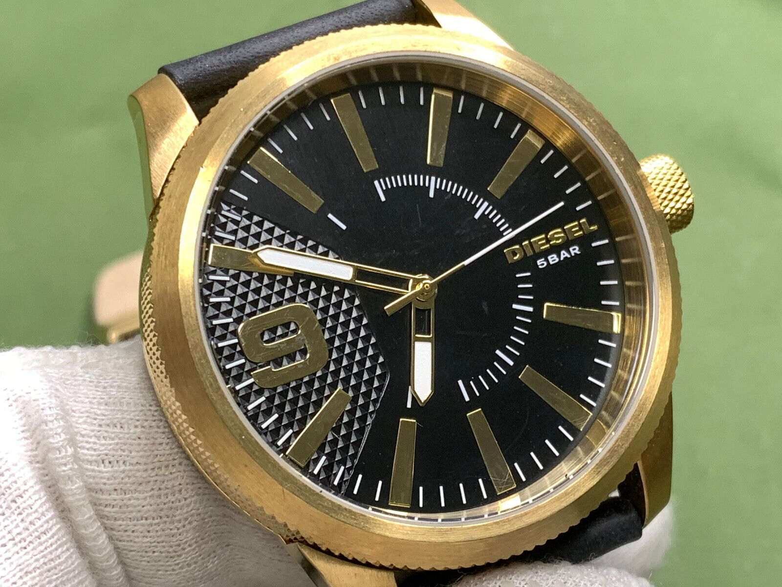 DIESEL DZ-1801 GOLD DIAL Black Leather Strap 5 ATM S/S DIESEL DZ-1801 GOLD DIAL Black Leather Strap 5 ATM S/S