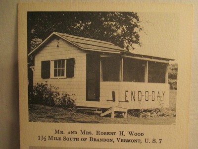 Postcard Mr & Mrs Robert H Wood Tourist Cabins Brandon Vermont 1950s