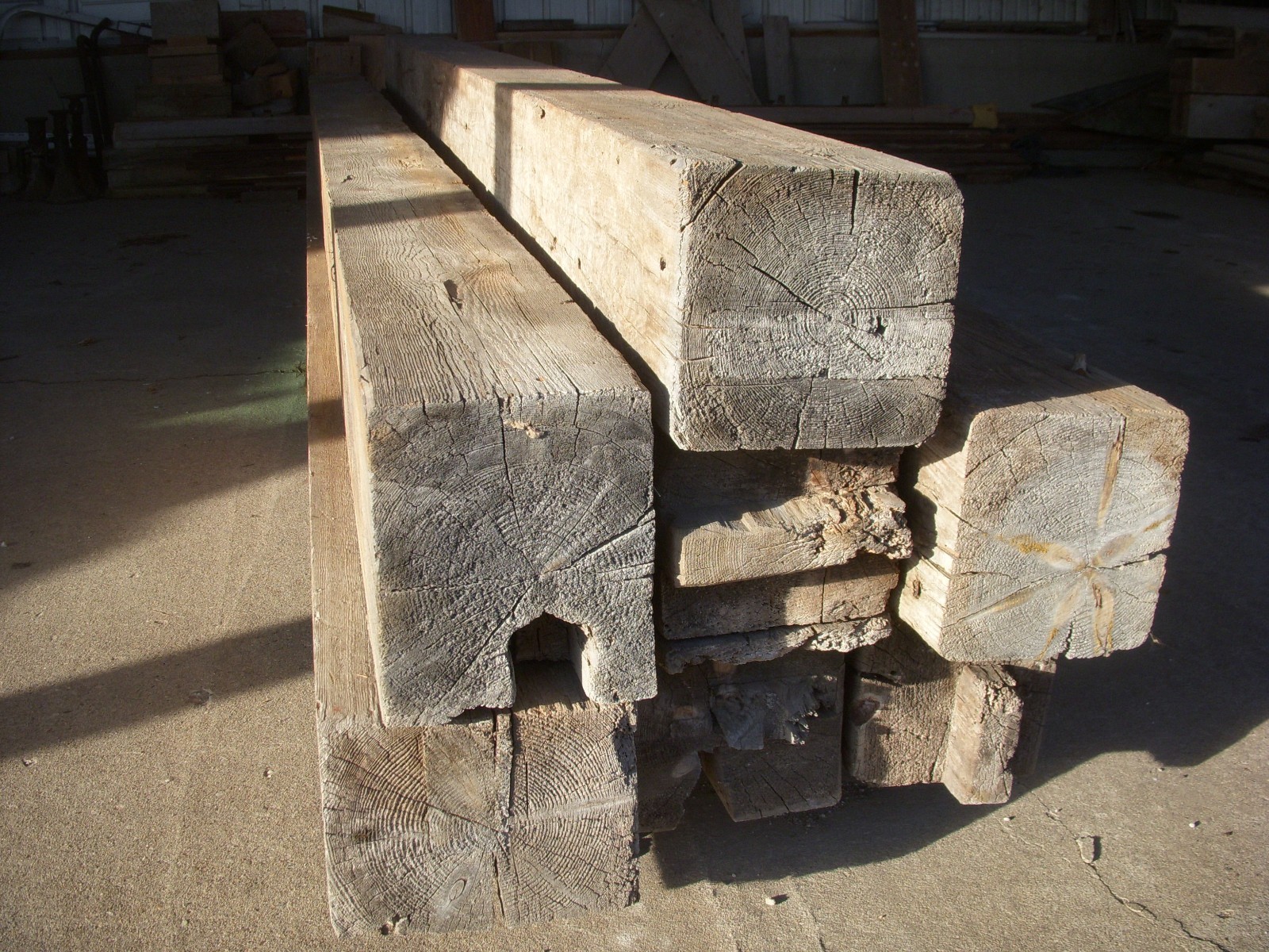 antique barn beams / old pine beams 8