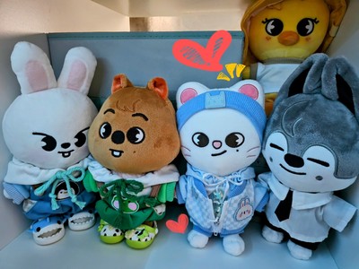 STRAY KIDS x SKZOO Jiniret Hyunjin Official plush Original