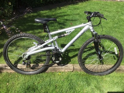Diamondback Outlook mountain bike - 18" / 46cm frame, full suspension, VGC...