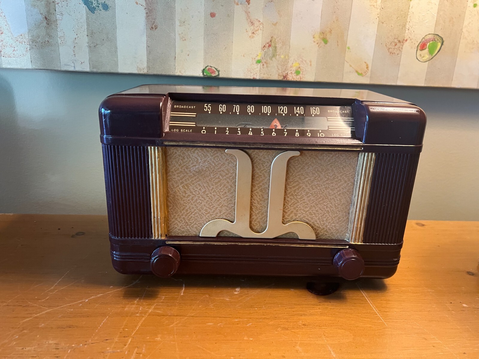 A Farnsworth model ET-064