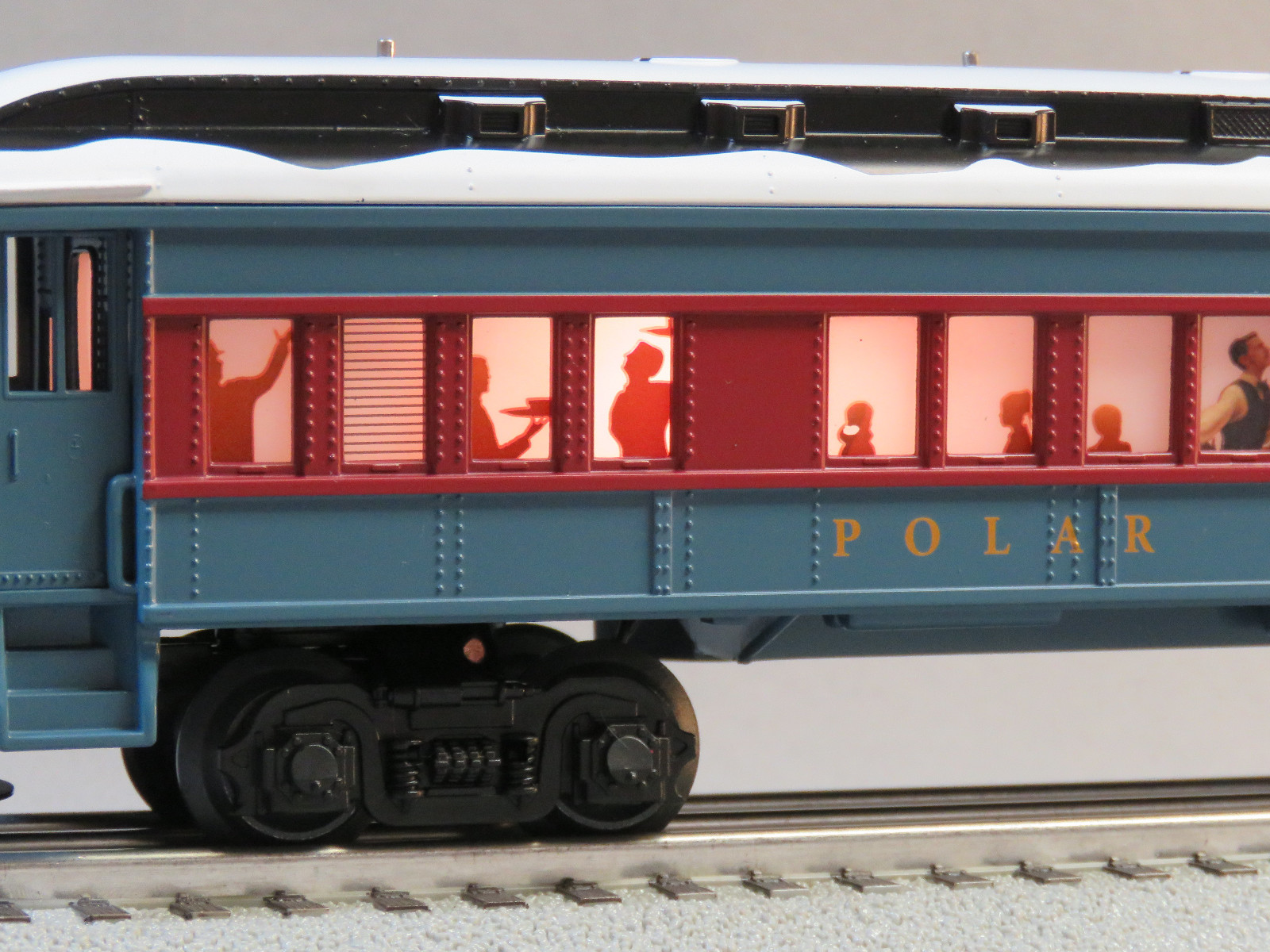LIONEL 6-84600 POLAR EXPRESS COMBINATION PASSENGER CAR TRAIN O GAUGE SNOW ROOF Toys & Hobbies O
