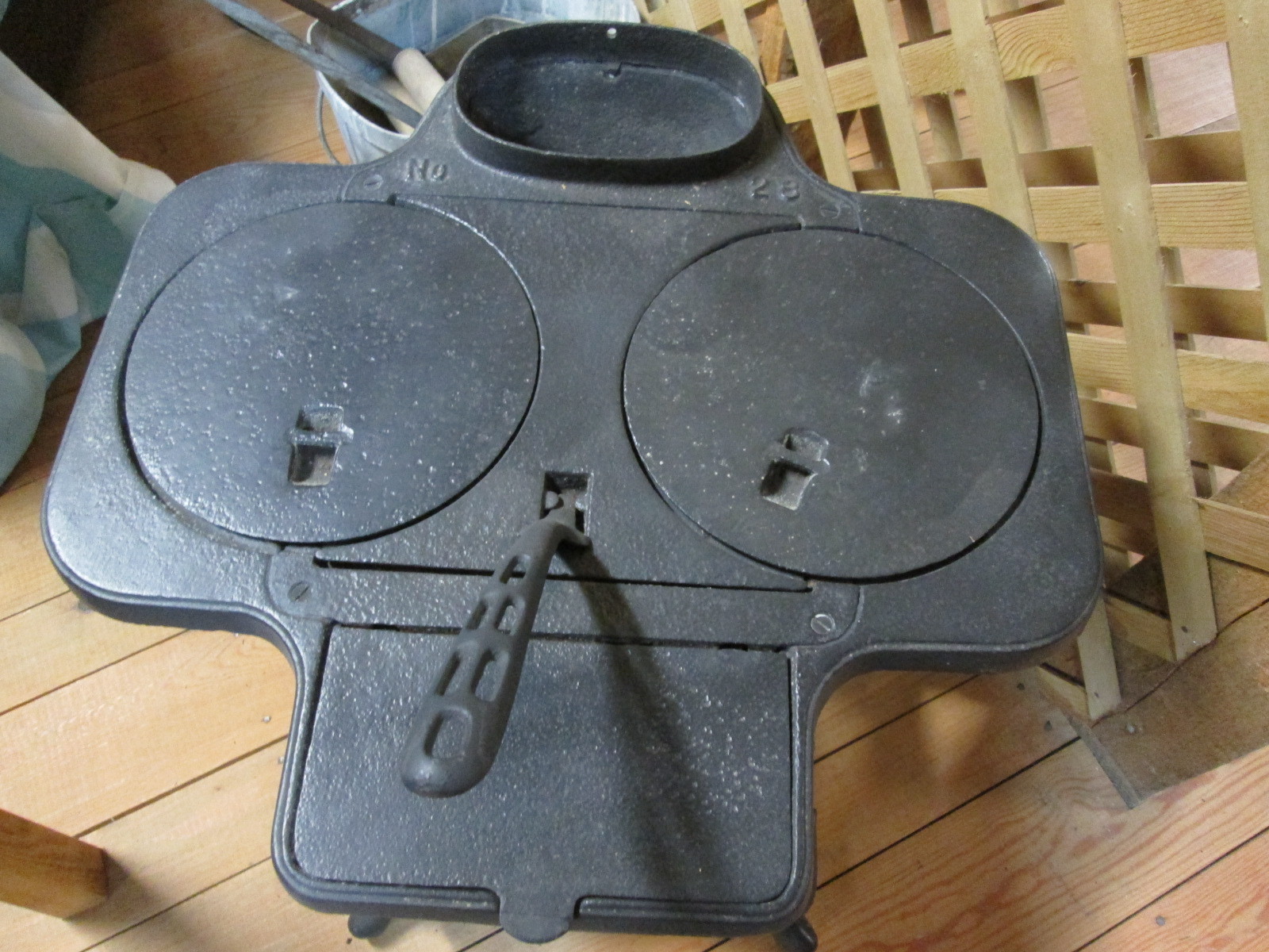 Antique Fairy Nice Cast Iron Stove