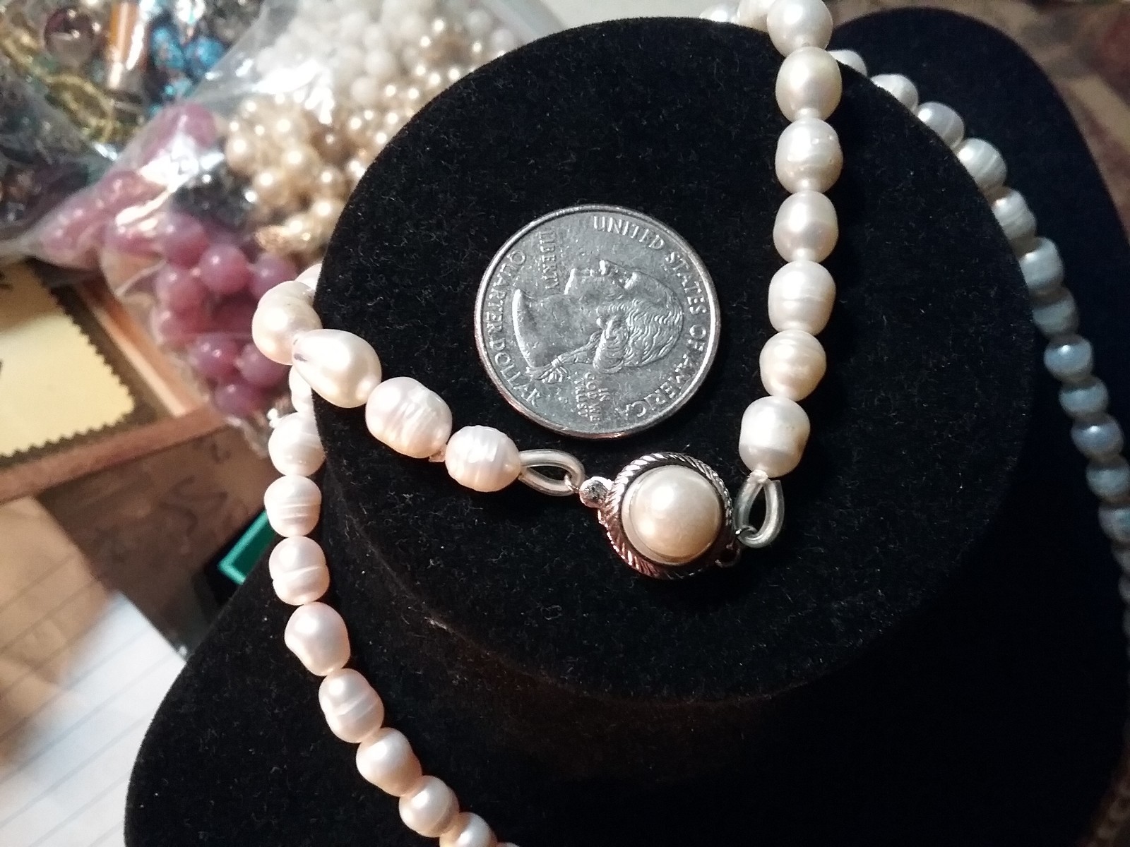 Vintage Freshwater Pearls Necklace and Bracelet Set