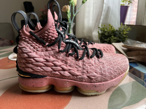 Nike Lebron 15 GS Hollywood All Star Edition Rust Pink Rose Nike Lebron 15 GS Hollywood All Star Edition Rust Pink Rose