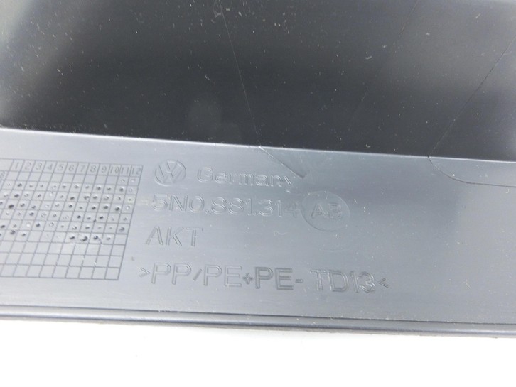 VW Tiguan 5N 11-16 Blende Innen Seitenverkleidung für Beifahrersitz Rechts Vorne Aussen VW Tiguan 5N 11-16... Vorschau 5