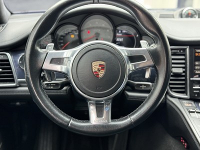 image 9 of interior