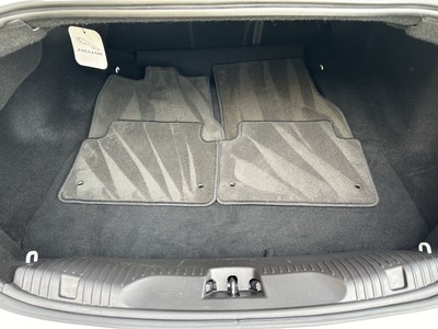 image 18 of interior