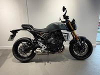 2025 SUZUKI GSX-8T, '25 Plate with 174 miles