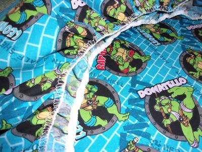 New Hand Made Thomas the Train Stars 38 x 26 Flannel Play Yard Sheet