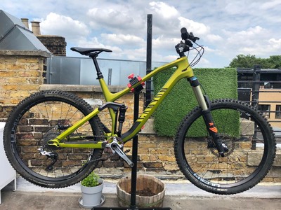 Canyon Spectral CF Size L (2018 model) 27.5/650b wheels, 160/140mm suspension 
