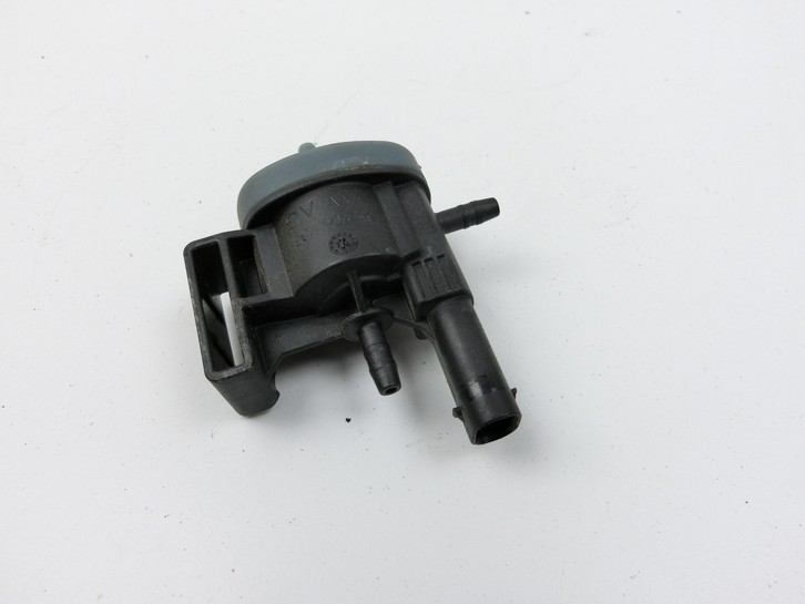 Audi Q5 8R 12-16 TFSI 2,0 169KW Unterdruckventil Magnetventil Ladedruckregelventil Umschaltventil Audi Q5 8R 12-16... Bild 2