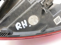 Audi A4 8W 19-24 Kombi Rückleuchte Rücklicht Heckleuchte Rechts orig Audi A4 8W 19-24 27.01.2020 8W9945070AA... Vorschau 6