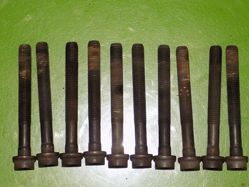 94-97 Mercedes C220 OEM W202 cylinder head bolts COMPLETE SET