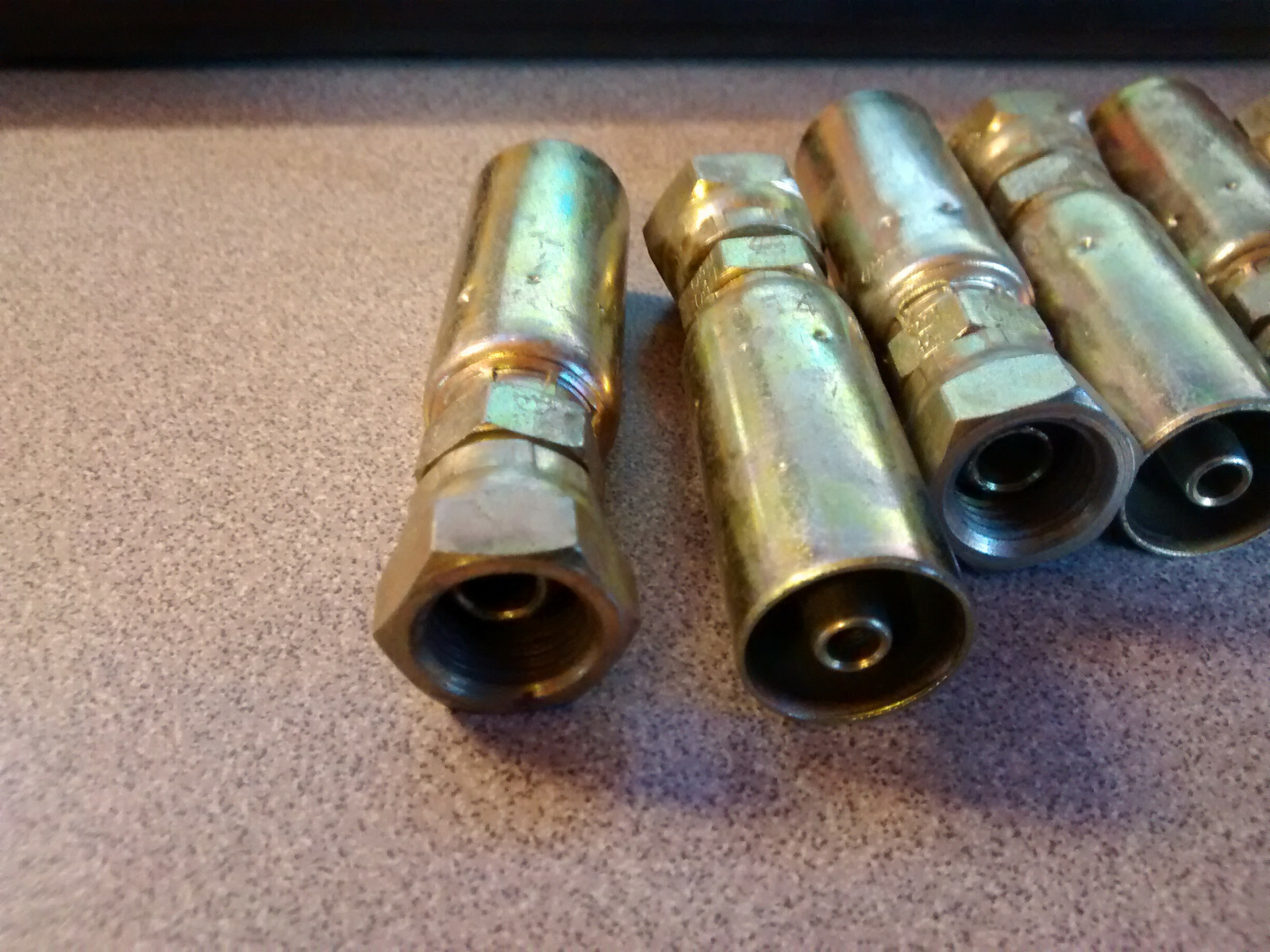 10, Eaton Hydraulic Hose Fitting 04U-054 1/4